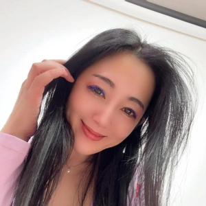 ももでございま〜す！