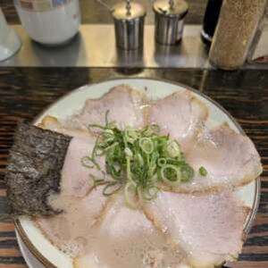 とんっこつっ