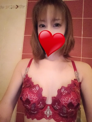 今日のお店での、りさ♡