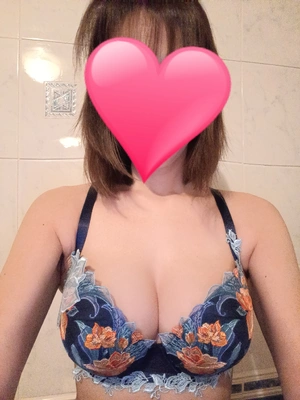 明日はお休みです♡