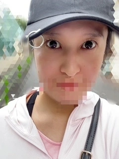 完全すっぴんの写真だけど…  男の人はすっぴんが好きという神話を信じて  載せてみるの巻