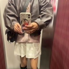 たまには短いのも良いでしょ❤️ 生脚は勇気がないので😅ストッキング着用の巻