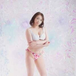 実はかなりレアな夜の痴女タイム🌹変態紳士さま、久しぶりに密会しませんか？