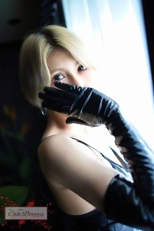 見た目に反する 猟奇的な嗜好！アルム女王様★