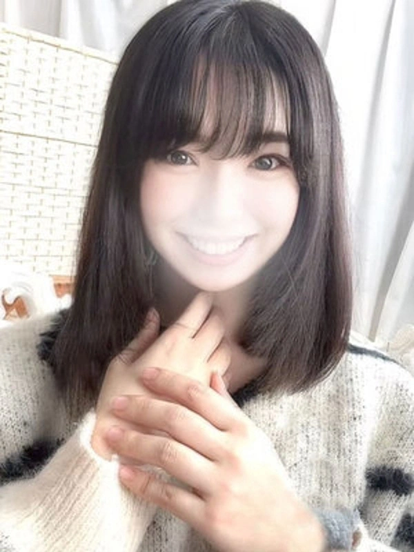 高倉まきな