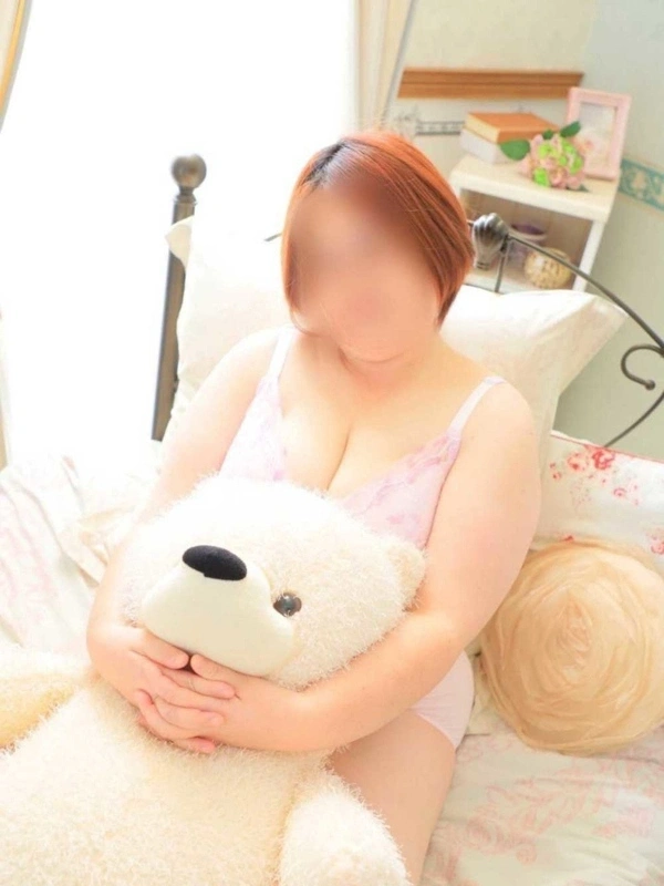 みな