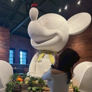 赤レンガの中でランチをしたよ🍽