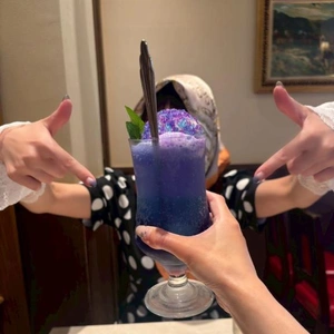 紫陽花ソーダの味は、やっぱり紫陽花味？🤭