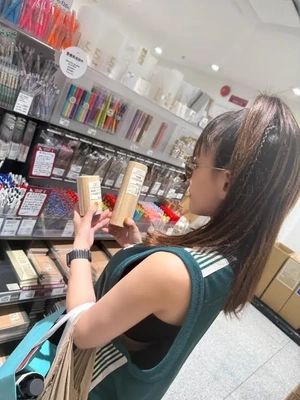 色えんぴつ買えた🤭💫💗