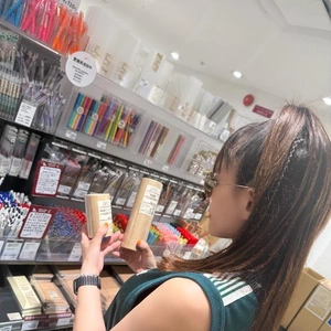 色えんぴつ買えた🤭💫💗