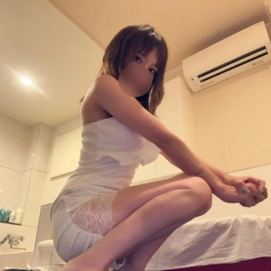 暑くて🥵Tシャツびしょ濡れだから😭😭