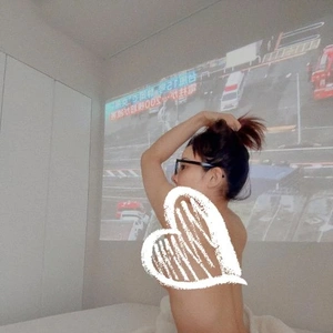 いま。   やっと裸族🤭🤭