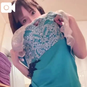 脱ぐ動画🎥🎥🎥