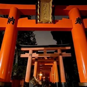 明るいときに伏見稲荷⛩を見てみたい∑(°∀°)