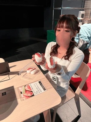小さすぎる具を見て!ひとこと。