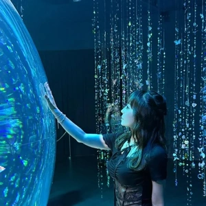 触ってる風に撮るの得意かも🫢💛