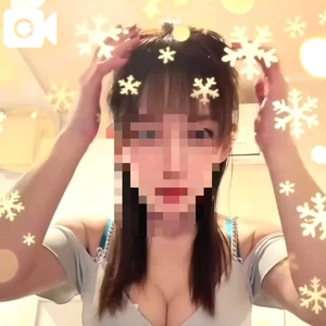 谷間♡むっちりTIKTOK🩶