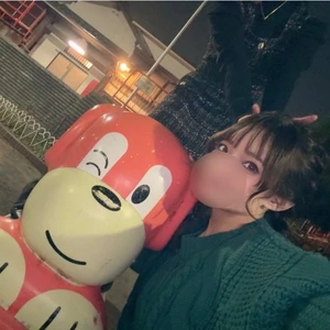 公園で遊ぶ女の子たち。（女の子って言わせて😂）