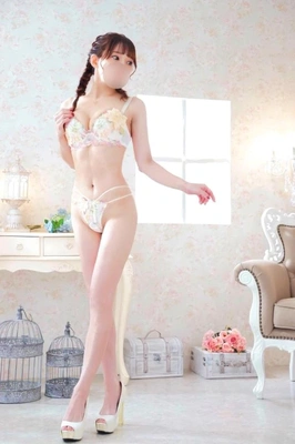 目の前で・・・ブルダックを食べられても😳目の前でミスドを食べられても😳