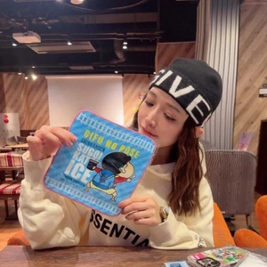 みなみちゃんの仲良しさんからのお土産受け取りました🩶