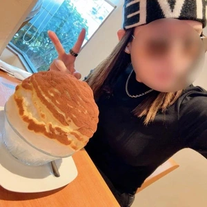 暖かい日でも..かき氷食べると秒で寒くなる😭