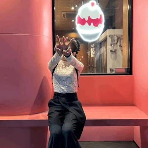 風🍃は、強いけど...歩くのにちょうどよい気温。