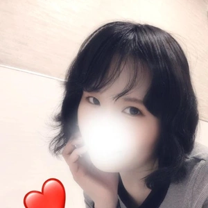 上野のお花見は騒がしい