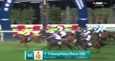 写真を綺麗に撮れる女の子って