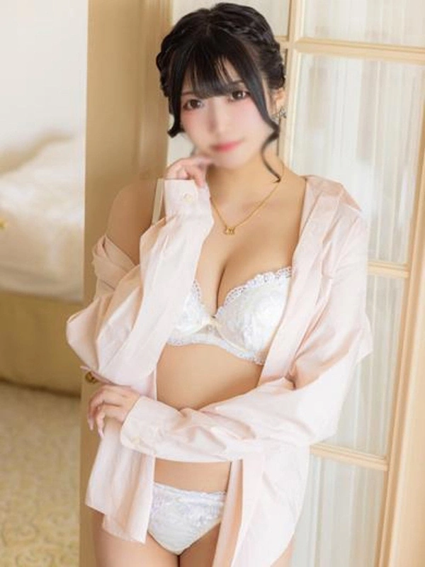 一ノ瀬ひなみ