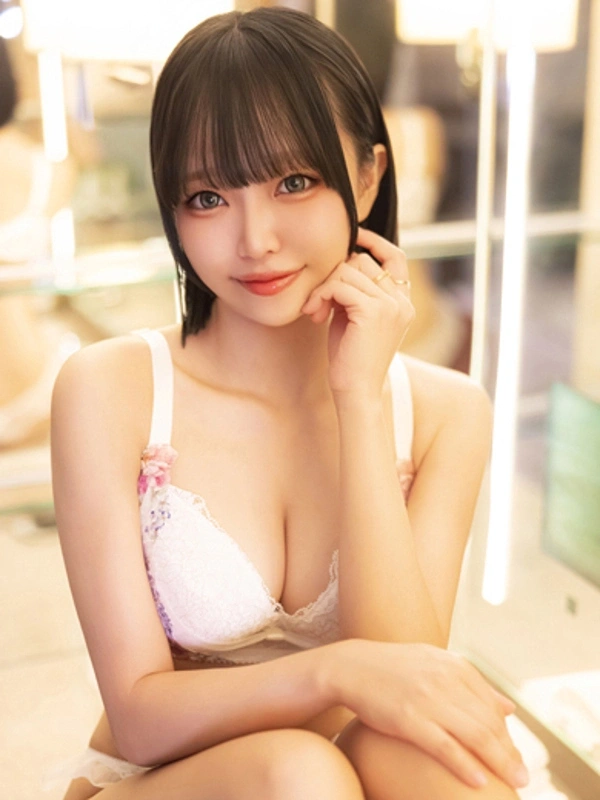 姫里かえで