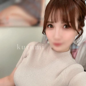 【?: みんなに階段補助してもらってる】