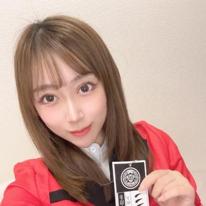 ? エッチな匂い香る顔面騎乗
