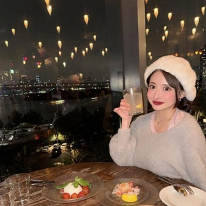 レストランだと目立ち過ぎる