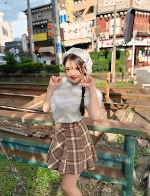 ねぇねえ話聞いて欲しいのよぉ