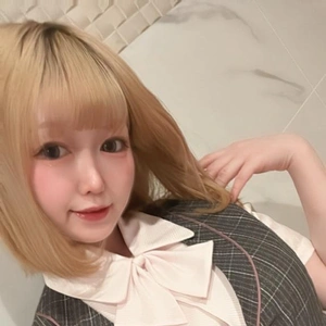 制服ぎゅうぎゅう警報