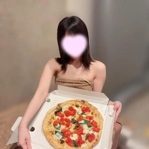 今日から4連勤です遊びに来てくれると嬉しいなっ