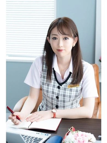 【りんか】業界未経験の美尻娘！