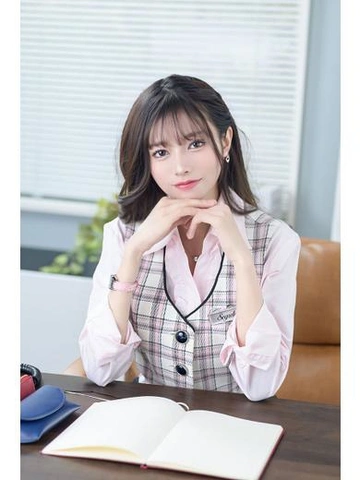 【あや】守りたくなるその笑顔！