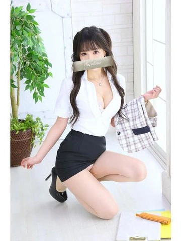 【ゆり】天使の眼差しにドキドキ！