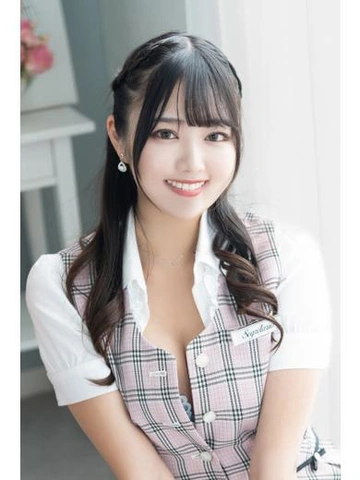 【水愛】黒髪清純派の敏感娘！