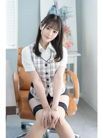 【ひなみ】Iカップを密着させて乱れます！