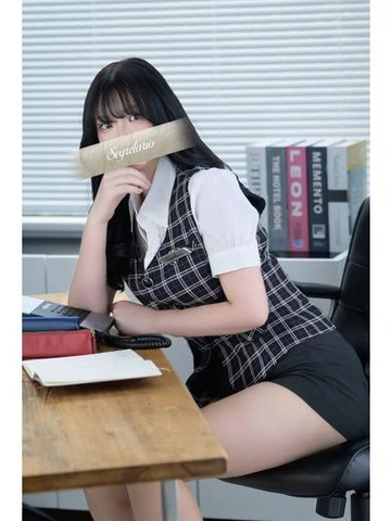 【ゆま】現役JDが濃厚密着！