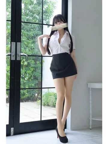 【ありさ】高身長美脚美尻極上BODY！