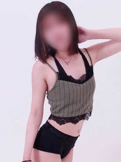 新人こゆき