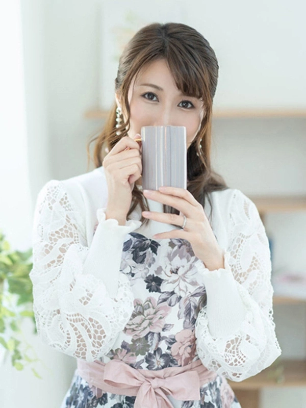 倉沢里胡