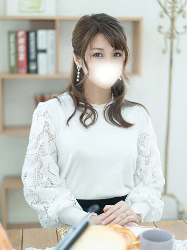 倉沢里胡