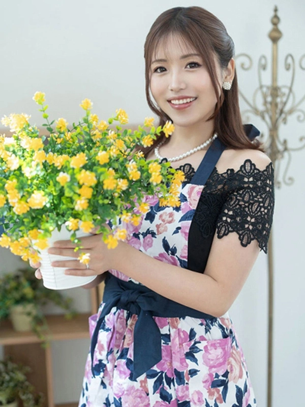 新妻涼子