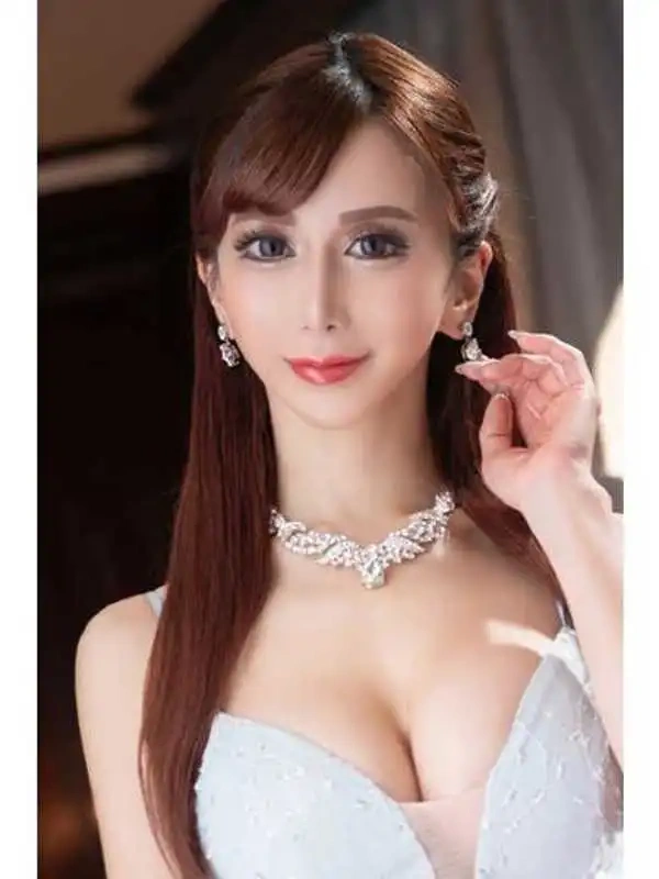 及川真琴