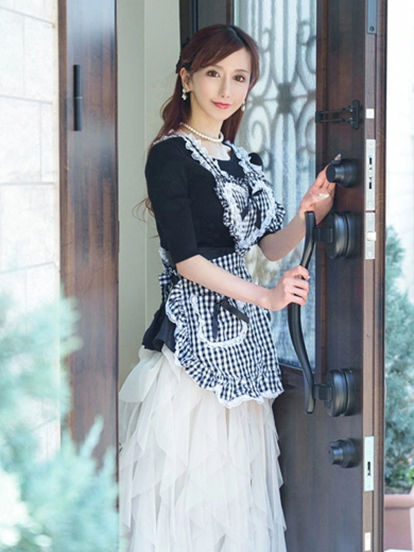 及川真琴