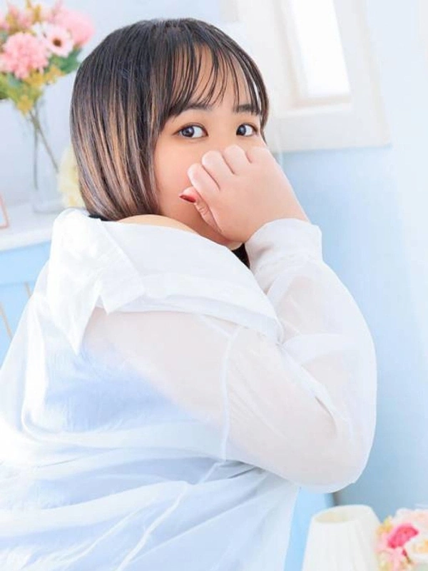 みら